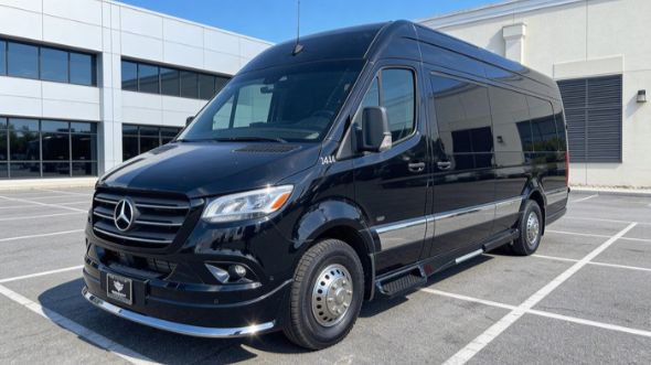 10 passenger sprinter van dallas