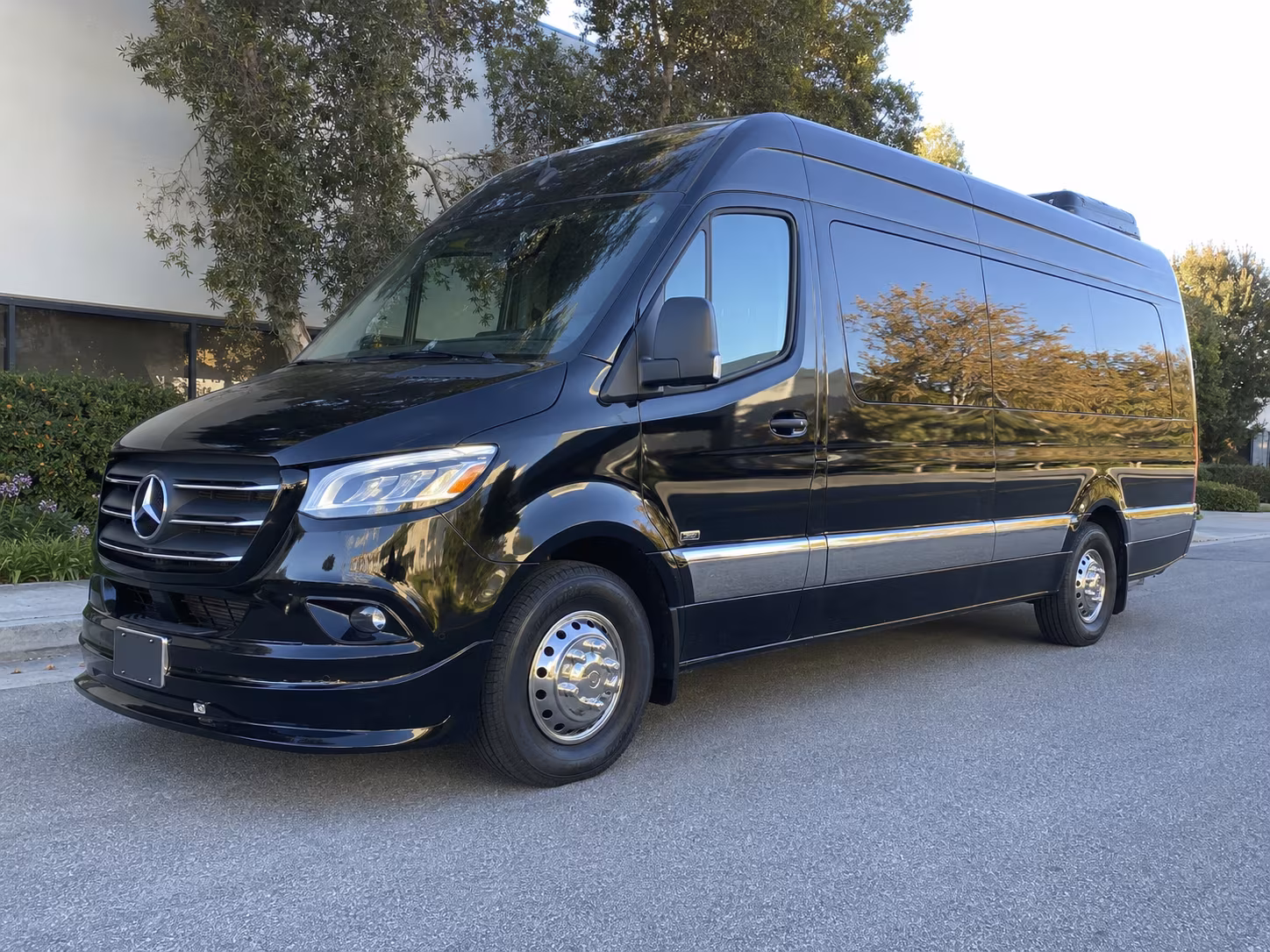8 passenger sprinter van