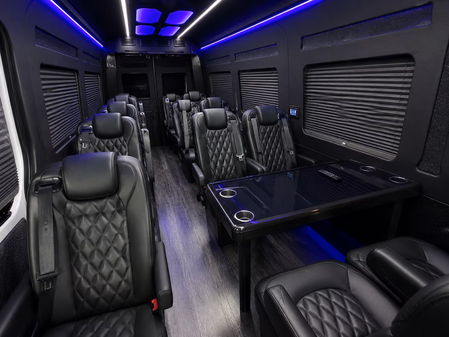 dallas 15 passenger sprinter van inside